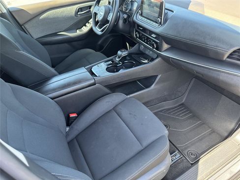 Used 2023 Nissan Rogue S FWD image 32