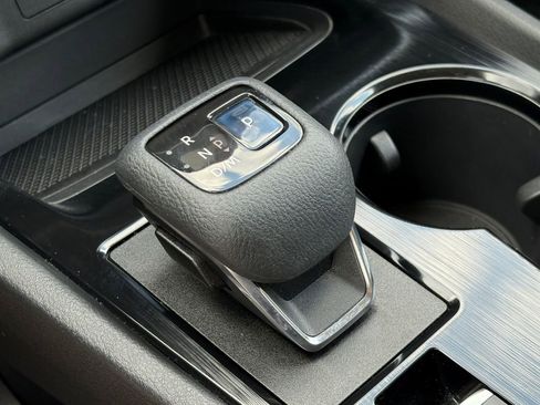 Used 2021 Nissan Rogue SV AWD/4WD image 27