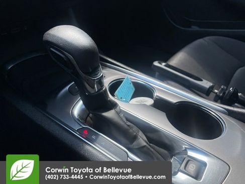 Used 2024 Chevrolet Malibu LT FWD image 14