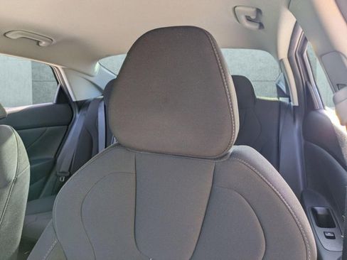 Used 2023 Hyundai Elantra SEL w/ Convenience Package FWD image 13