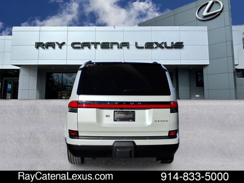Certified 2024 Lexus GX 550 w/ Cold Area Package image 5