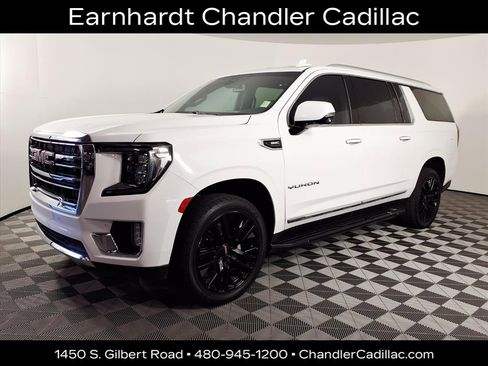 Used 2021 GMC Yukon XL SLT w/ SLT Premium Package image 1