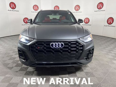 Used 2023 Audi SQ5 Premium Plus w/ Premium Plus Package image 2
