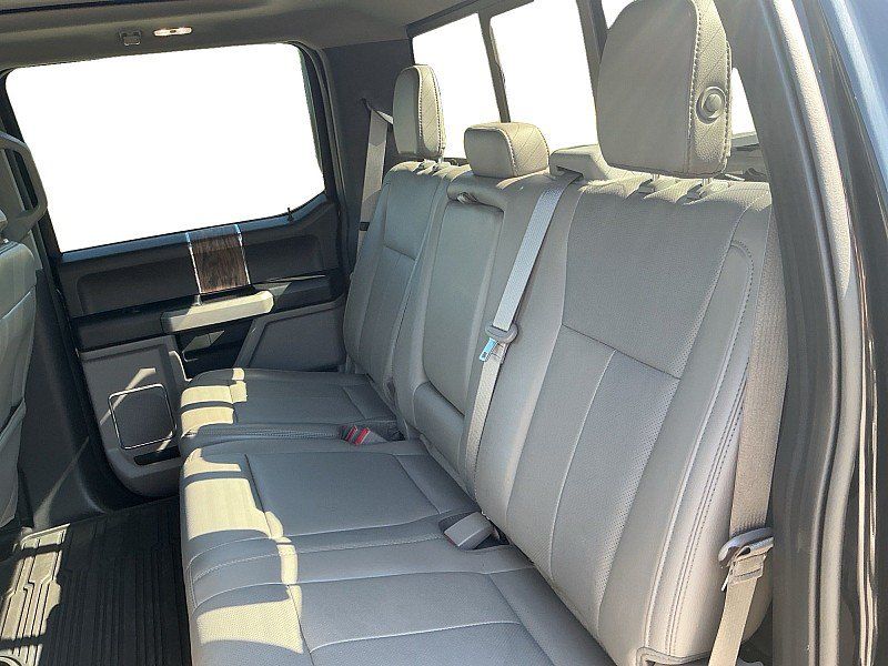Used 2018 Ford F150 Lariat w/ Equipment Group 502A Luxury AWD/4WD image 13