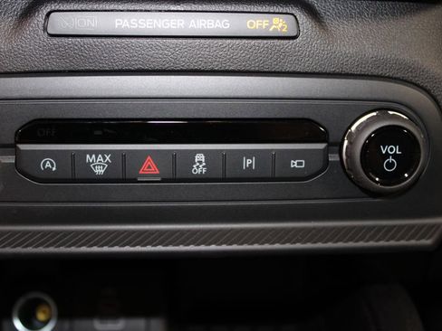 New 2025 Ford Bronco Sport Outer Banks w/ Outer Banks Tech Package+ AWD/4WD image 43