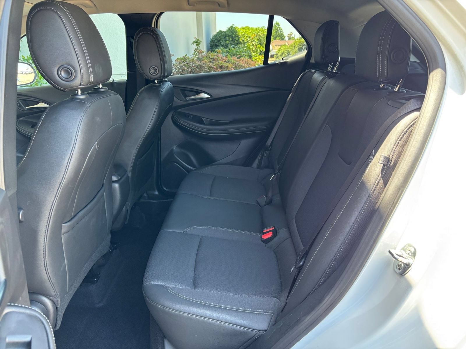 Used 2025 Buick Encore GX Preferred FWD image 44