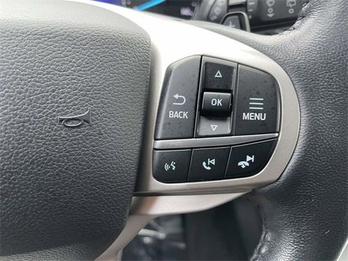 Used 2020 Ford Explorer XLT w/ Equipment Group 202A image 16