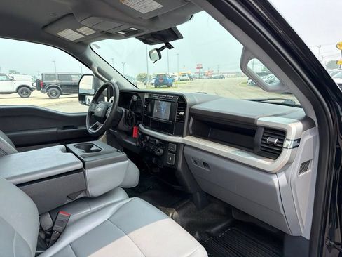 Certified 2024 Ford F350 XL w/ Camper Package RWD image 17