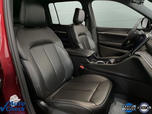 Used 2025 Jeep Grand Cherokee Limited 4xe image 77