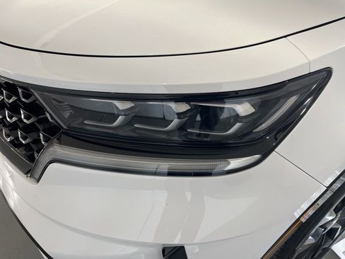 Used 2023 Kia Sorento SX AWD/4WD image 40