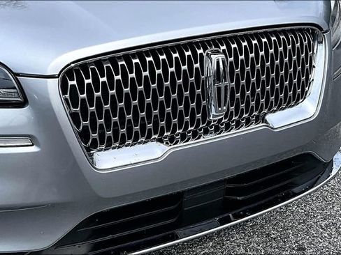 Used 2022 Lincoln Corsair AWD w/ Equipment Group 101A image 34