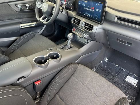 New 2025 Ford Mustang Coupe image 15