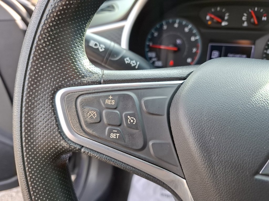 Used 2022 Chevrolet Malibu LS FWD image 18