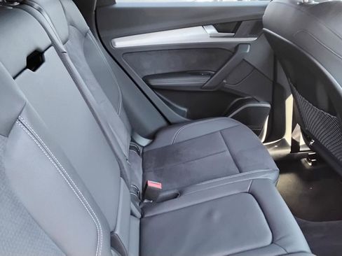 Certified 2023 Audi Q5 e Premium Plus w/ Premium Plus Package image 21