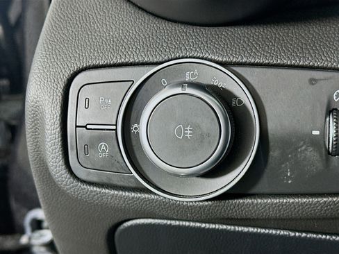 Used 2022 Alfa Romeo Giulia Sprint image 17