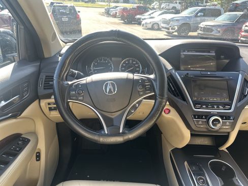 Used 2017 Acura MDX w/ Technology Package AWD/4WD image 23