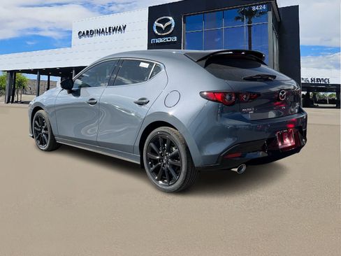New 2026 MAZDA MAZDA3 Hatchback w/Premium Plus Pkg AWD/4WD image 4