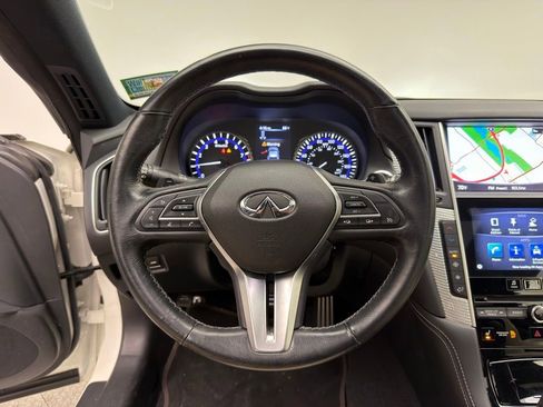 Used 2019 INFINITI Q60 Red Sport 400 w/ Proassist Package image 16