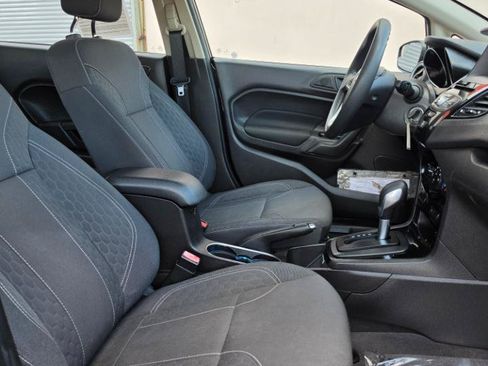 Used 2019 Ford Fiesta SE w/ Equipment Group 201A FWD image 14