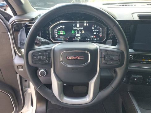Used 2023 GMC Sierra 1500 SLT w/ SLT Premium Plus Package image 22