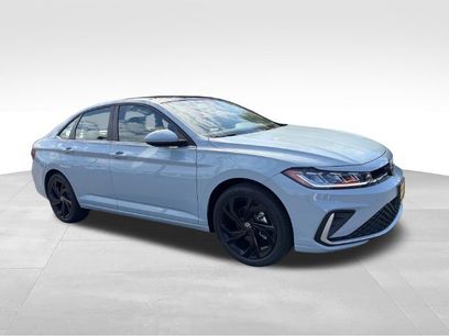New 2027 Volkswagen Jetta SE