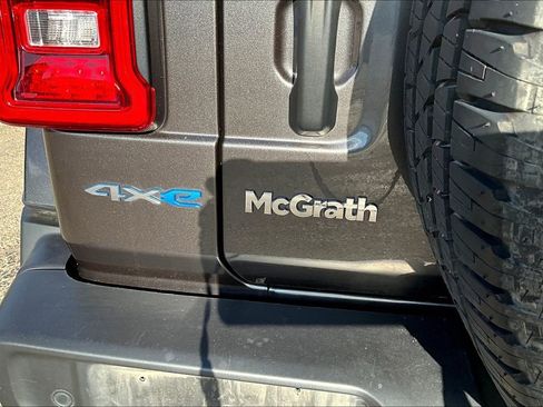 Used 2021 Jeep Wrangler Unlimited Sahara w/ Cold Weather Group image 25