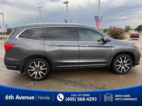 Used 2019 Honda Pilot Touring image 4