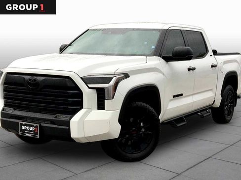 Used 2025 Toyota Tundra SR5 image 1