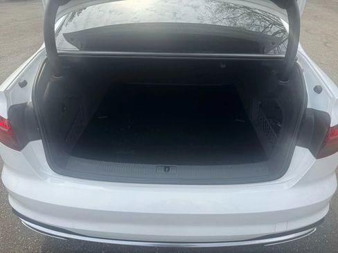 Used 2020 Audi A4 2.0T Premium w/ Convenience Package image 21