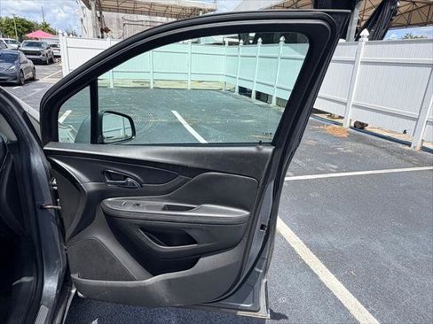 Used 2019 Buick Encore Preferred FWD image 14