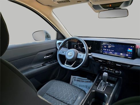 New 2026 Nissan Kicks SV image 10