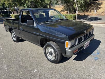 Used 1995 Nissan Pickup 2WD Regular Cab
