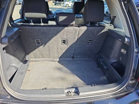 Used 2011 Suzuki SX4 Premium image 19