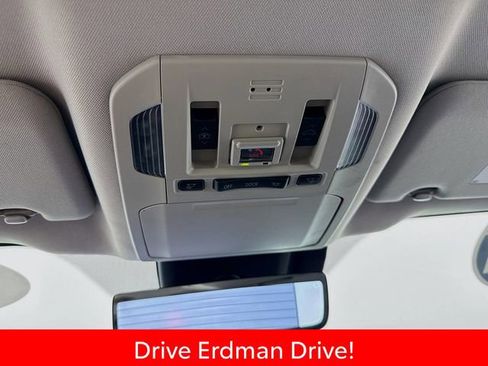 Certified 2021 Toyota Highlander Platinum AWD/4WD image 18