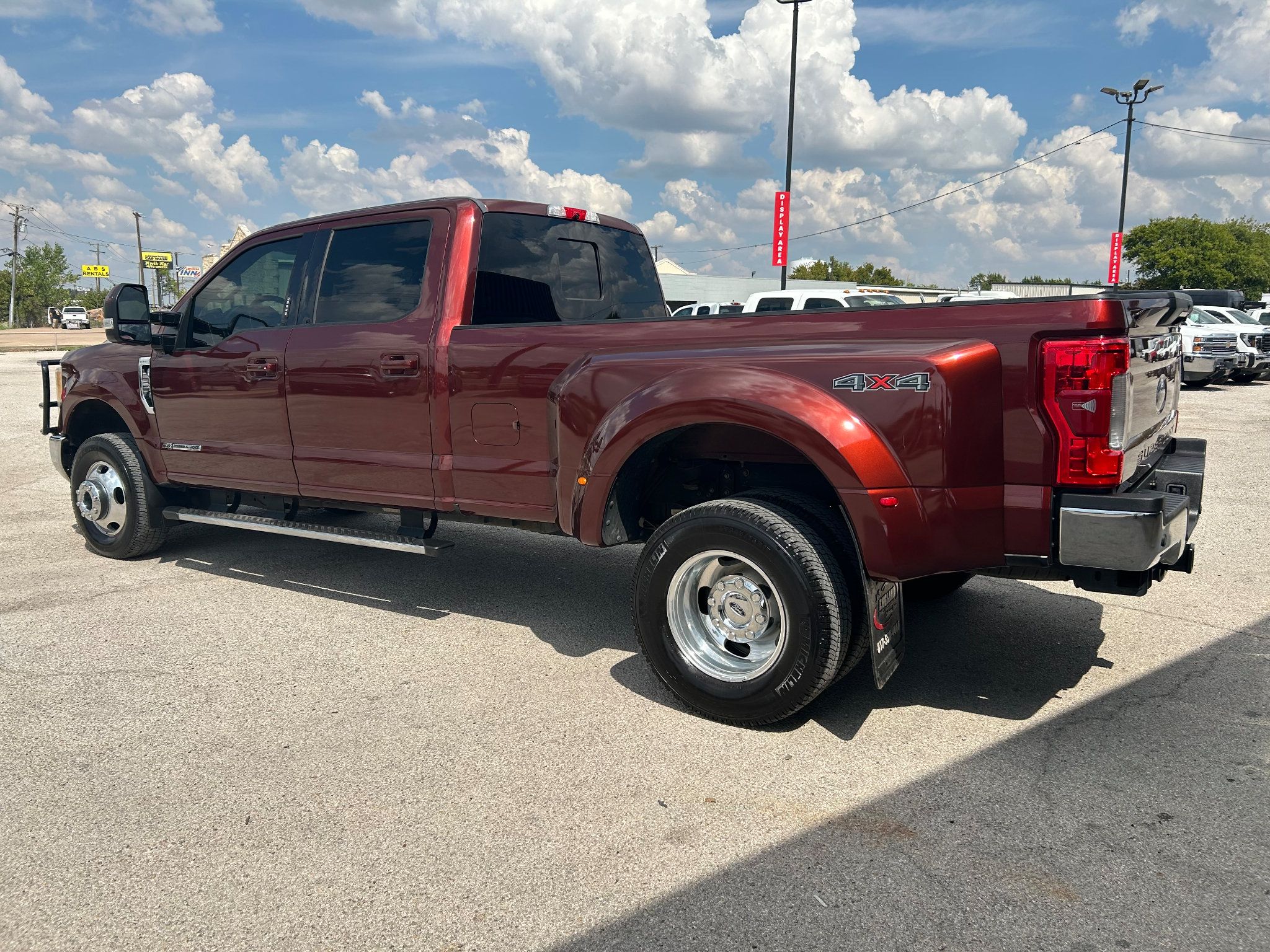 Used 2017 Ford F350 Lariat w/ Lariat Ultimate Package AWD/4WD image 2
