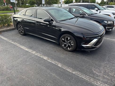 Used 2024 Hyundai Sonata SEL FWD image 11