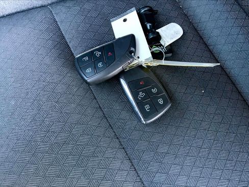 Used 2023 GMC Sierra 1500 Elevation image 15