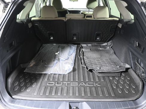 Used 2020 Subaru Outback Premium AWD/4WD image 35