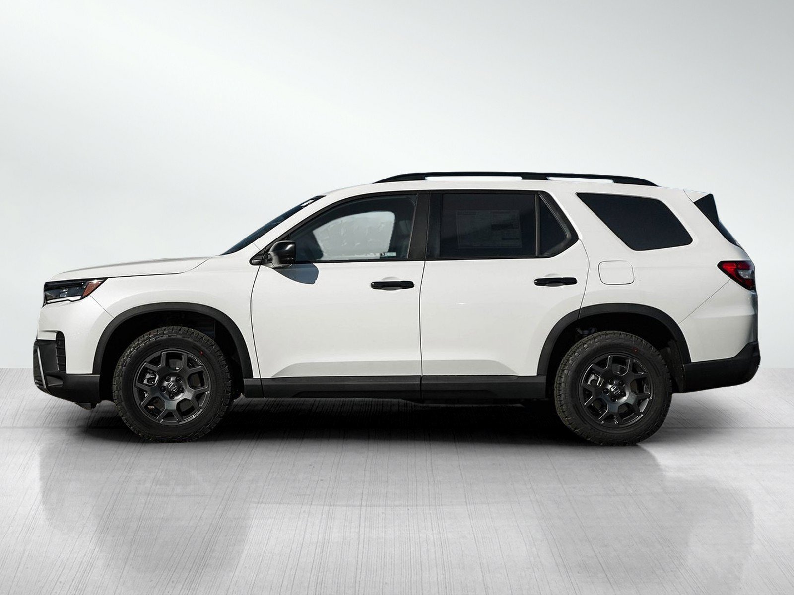 New 2026 Honda Pilot TrailSport image 4
