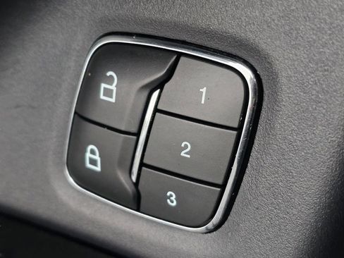 Used 2019 Ford Expedition Limited w/ Equipment Group 302A image 17