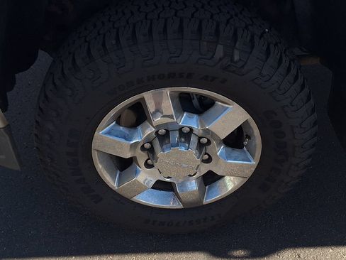 Used 2017 GMC Sierra 3500 Denali w/ Duramax Plus Package AWD/4WD image 26