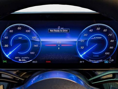 New 2026 Mercedes-Benz EQE 320 4MATIC SUV image 11