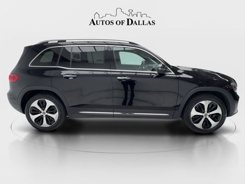 Used 2025 Mercedes-Benz GLB 250 4MATIC image 6