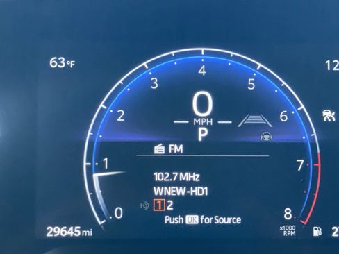Used 2025 Toyota Corolla Cross XLE AWD/4WD image 43