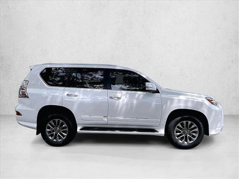 Used 2016 Lexus GX 460 Luxury AWD/4WD image 5
