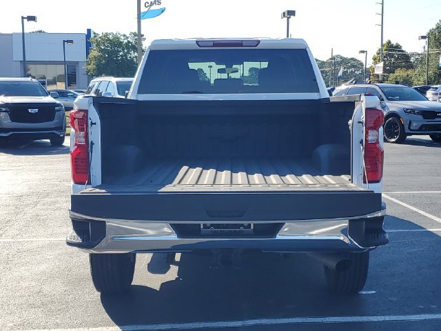 Used 2022 Chevrolet Silverado 2500 LT w/ Convenience Package AWD/4WD image 8