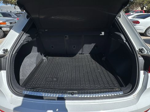 Used 2023 Audi Q3 2.0T Premium image 25