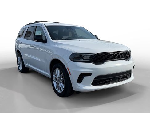 Used 2024 Dodge Durango GT image 7