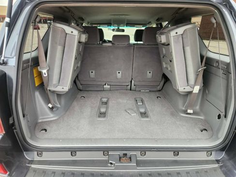 Used 2005 Toyota 4Runner SR5 AWD/4WD image 14