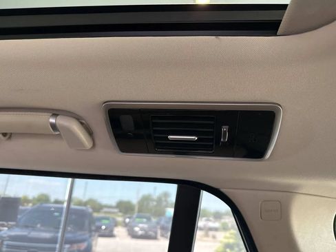 Used 2018 Land Rover Range Rover HSE AWD/4WD image 39